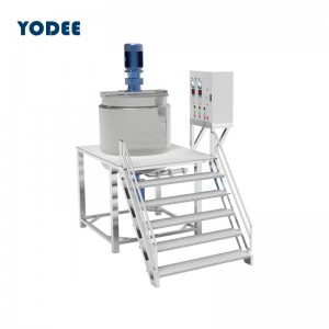 Heated stainless steel liquid mixing tanks with agitator